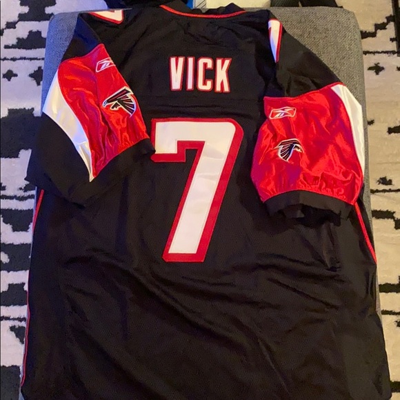 michael vick falcons jersey